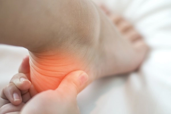 小心『足底筋膜炎』找上你? 小心『足底筋膜炎』找上你?